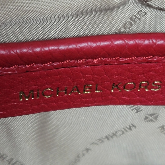 Michael Kors Abbey Medium Pebbled Leather Backpack. - Picture 9 of 16